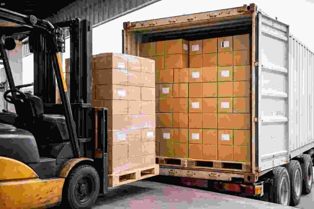 Container loading of bagasse and areca tableware for export